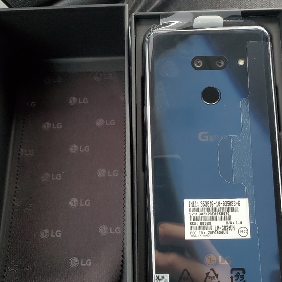 LG G8 ThinQ - Picture 1 of 2